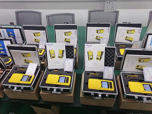八氟环丁烷检测仪固定和便携式产品有什么区别